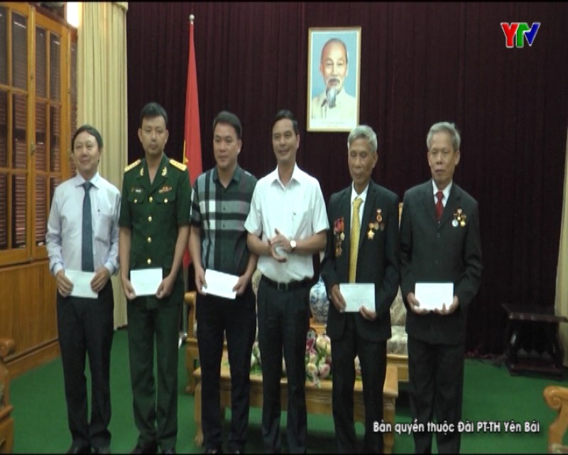 UBND tỉnh gặp mặt các đại biểu dự Lễ kỷ niệm 70 năm Ngày Chủ tịch Hồ Chí Minh ra lời kêu gọi thi đua ái quốc