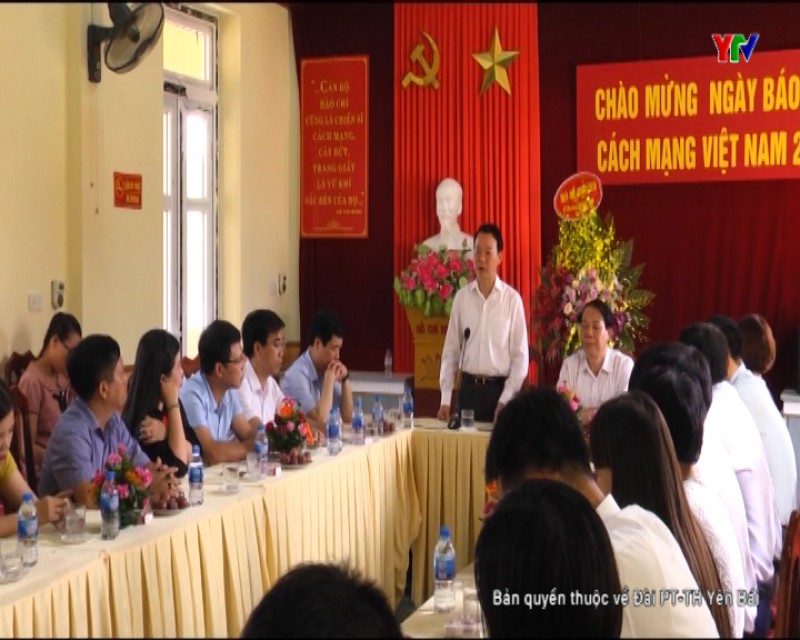 Đồng chí Chủ tịch UBND tỉnh Đỗ Đức Duy chúc mừng Báo Yên Bái nhân kỷ niệm 93 năm Ngày Báo chí cách mạng Việt Nam