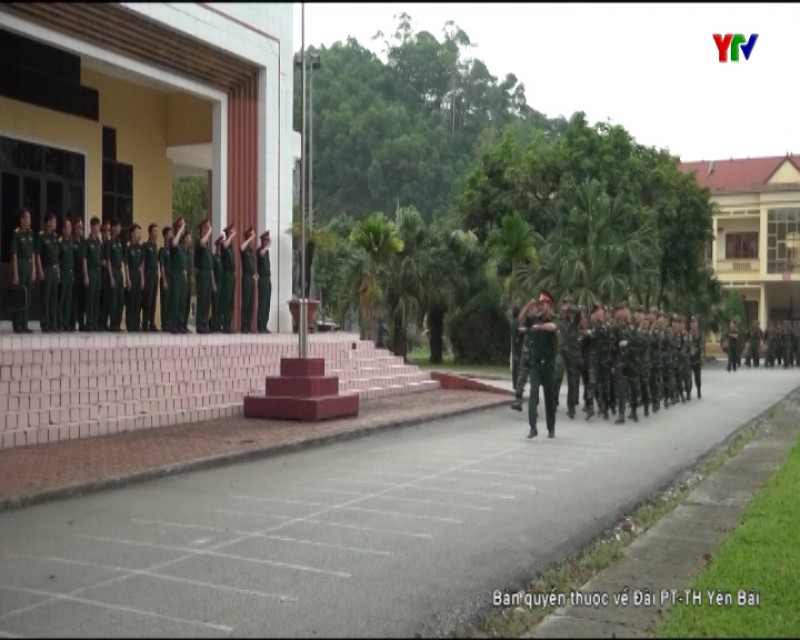 Quân khu 2 kiểm tra huấn luyện quân nhân chuyên nghiệp tại Bộ CHQS tỉnh Yên Bái