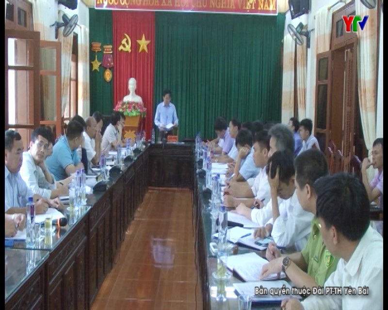 Đ/c Phó Chủ tịch UBND tỉnh Nguyễn Văn Khánh làm việc tại huyện Mù Cang Chải