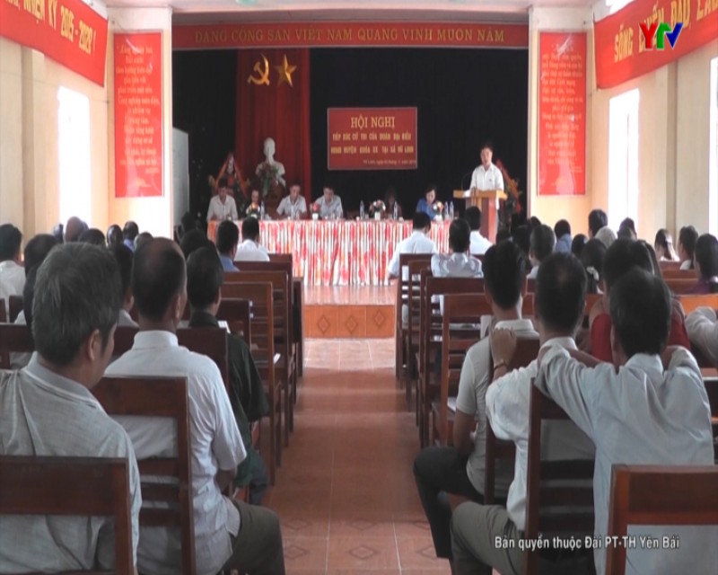 HĐND huyện Yên Bình tiếp xúc cử tri trước kỳ họp