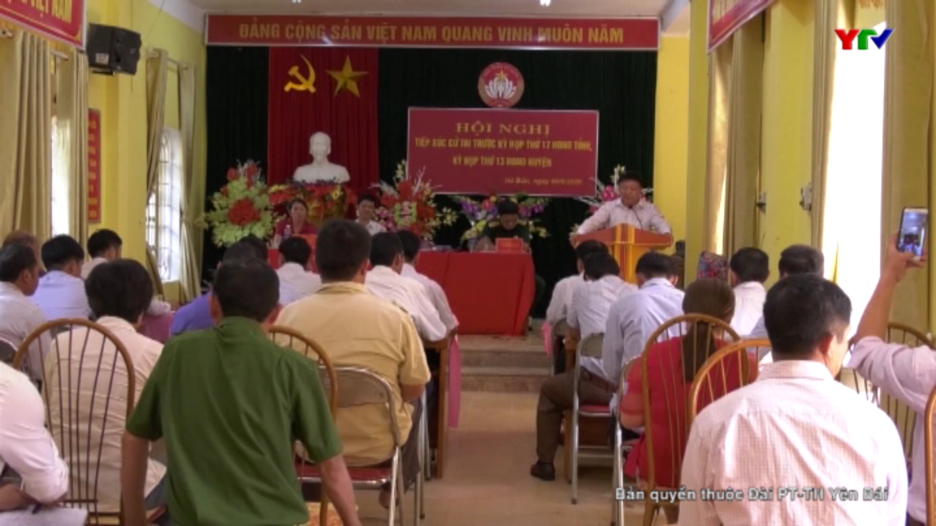 Tổ Đại biểu HĐND tỉnh Yên Bái tiếp xúc cử tri huyện Mù Cang Chải