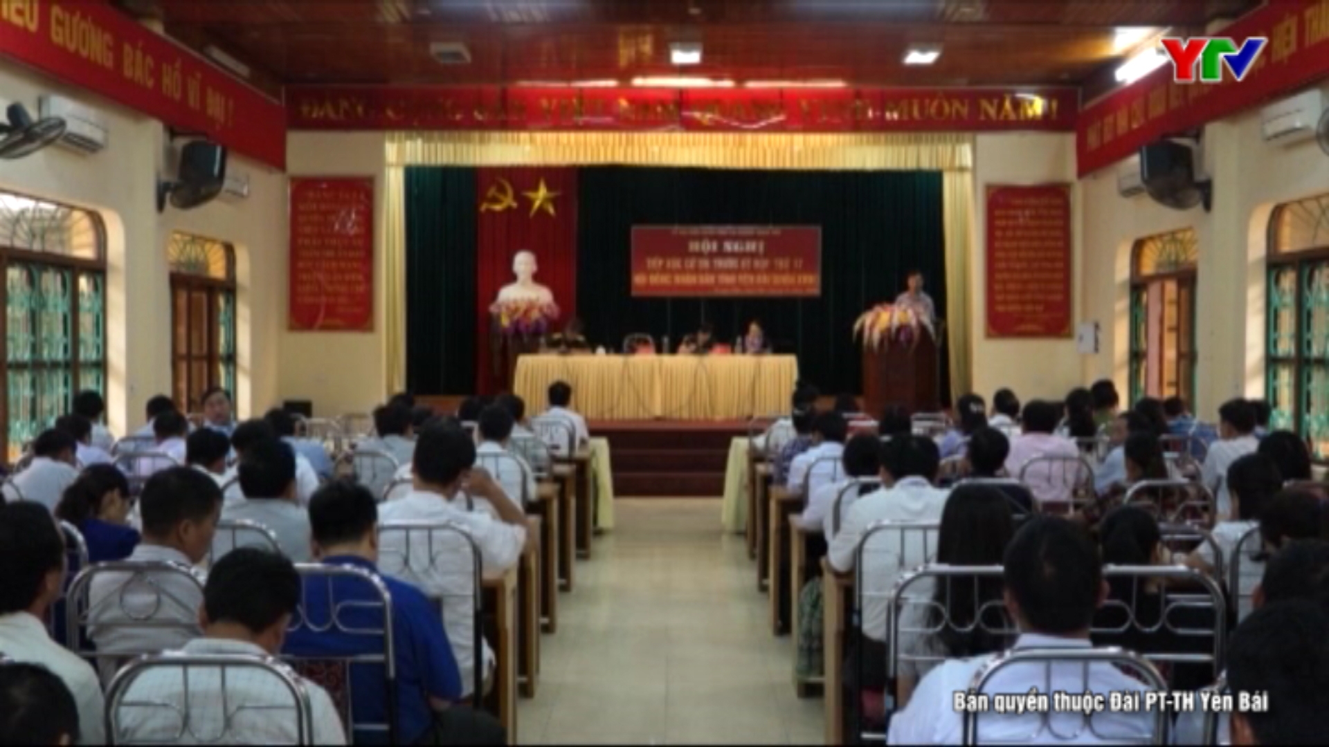 Tổ Đại biểu HĐND tỉnh tiếp xúc cử tri huyện Trạm Tấu