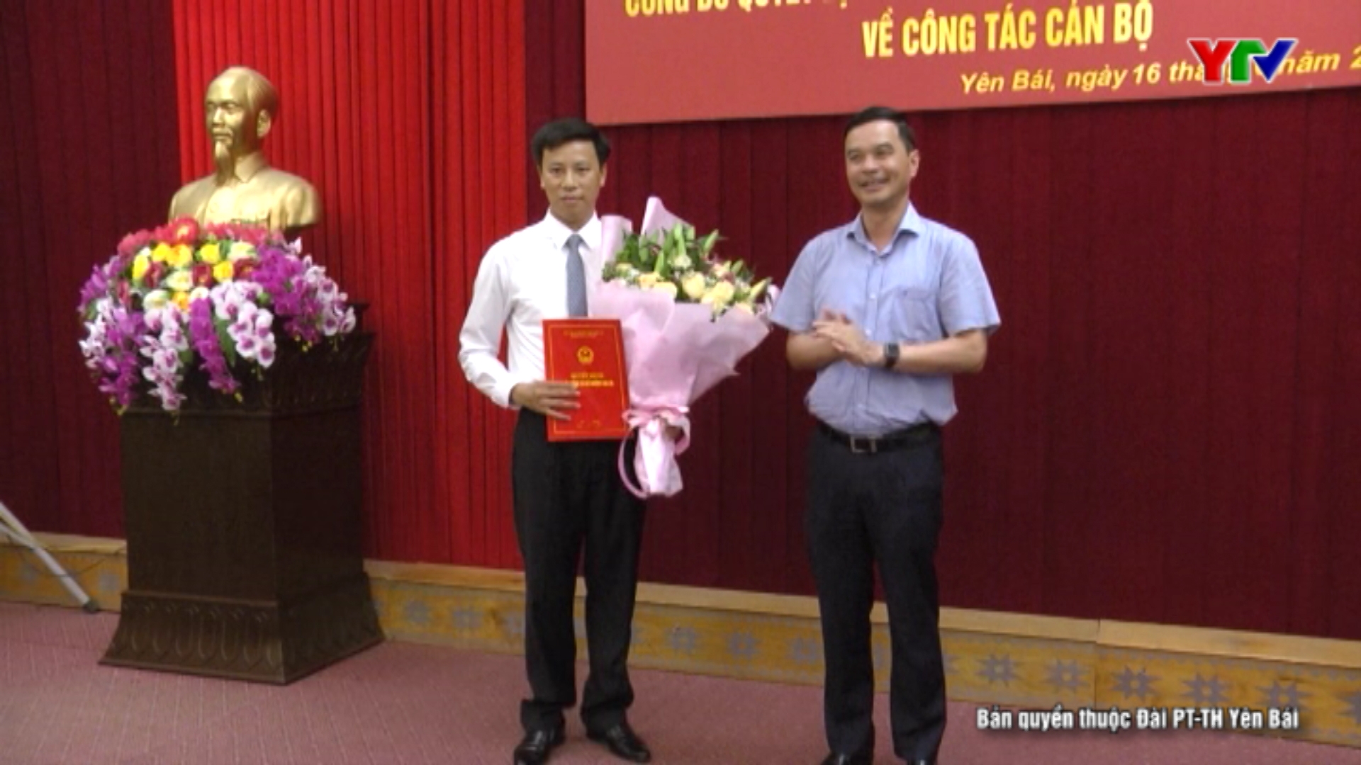 Đồng chí Lê Minh Đức - Phó Chủ tịch UBND huyện Văn Yên được bổ nhiệm giữ chức Phó Giám đốc Sở Giáo dục và Đào tạo