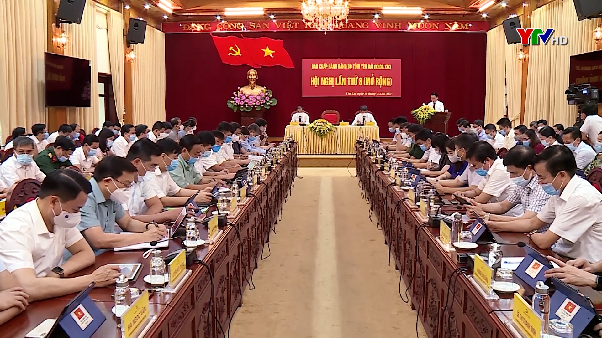 Khai mạc Hội nghị Ban Chấp hành Đảng bộ tỉnh Yên Bái lần thứ 8 ( mở rộng)