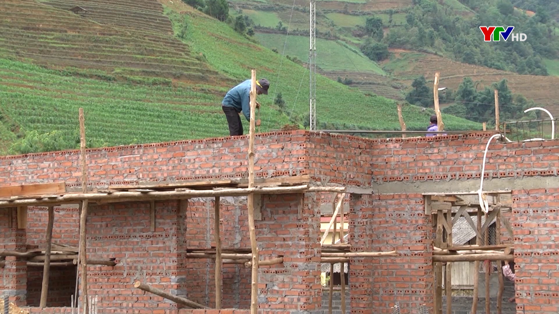 Huyện Mù Cang Chải đẩy nhanh tiến độ thi công các công trình xây dựng cơ bản