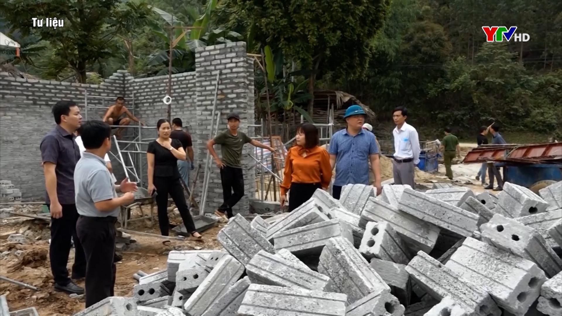 Huyện Yên Bình hỗ trợ 56 hộ nghèo làm nhà ở