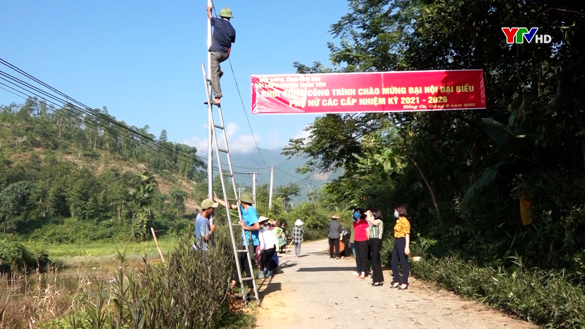 Khởi công công trình thắp sáng đường quê tại xã Hồng Ca, huyện Trấn Yên
