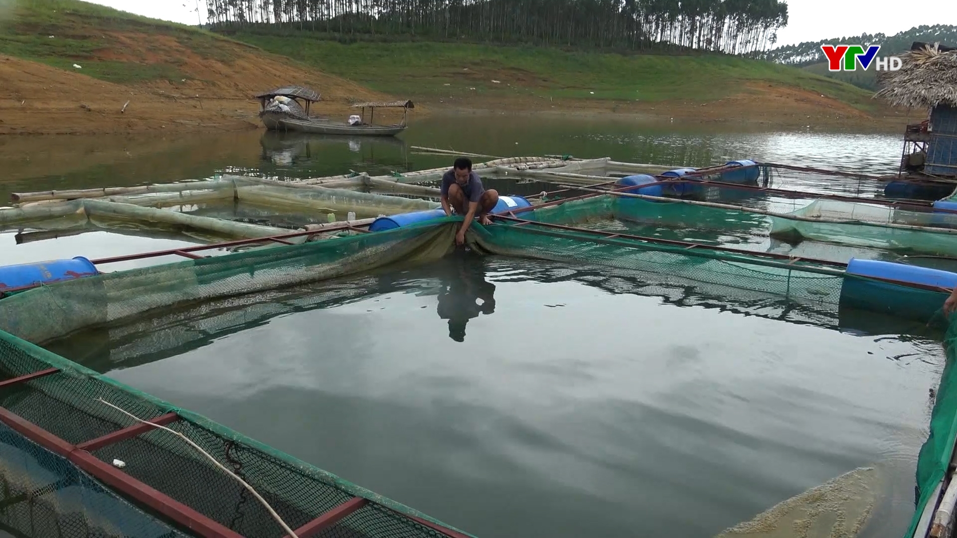 Người dân xã Phúc An, huyện Yên Bình thoát nghèo nhờ nuôi cá lồng