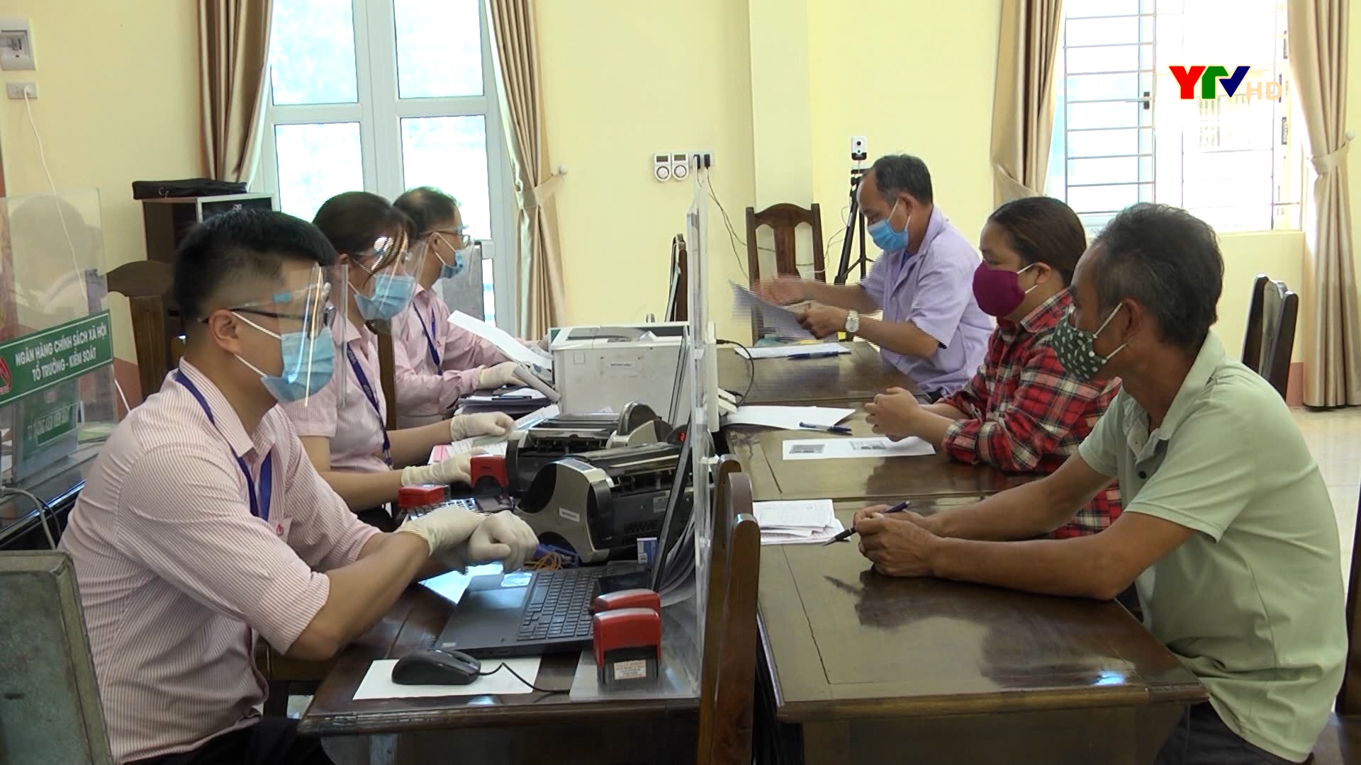 Ngân hàng CSXH huyện Văn Chấn với việc thực hiện Nghị quyết 11 của Chính phủ