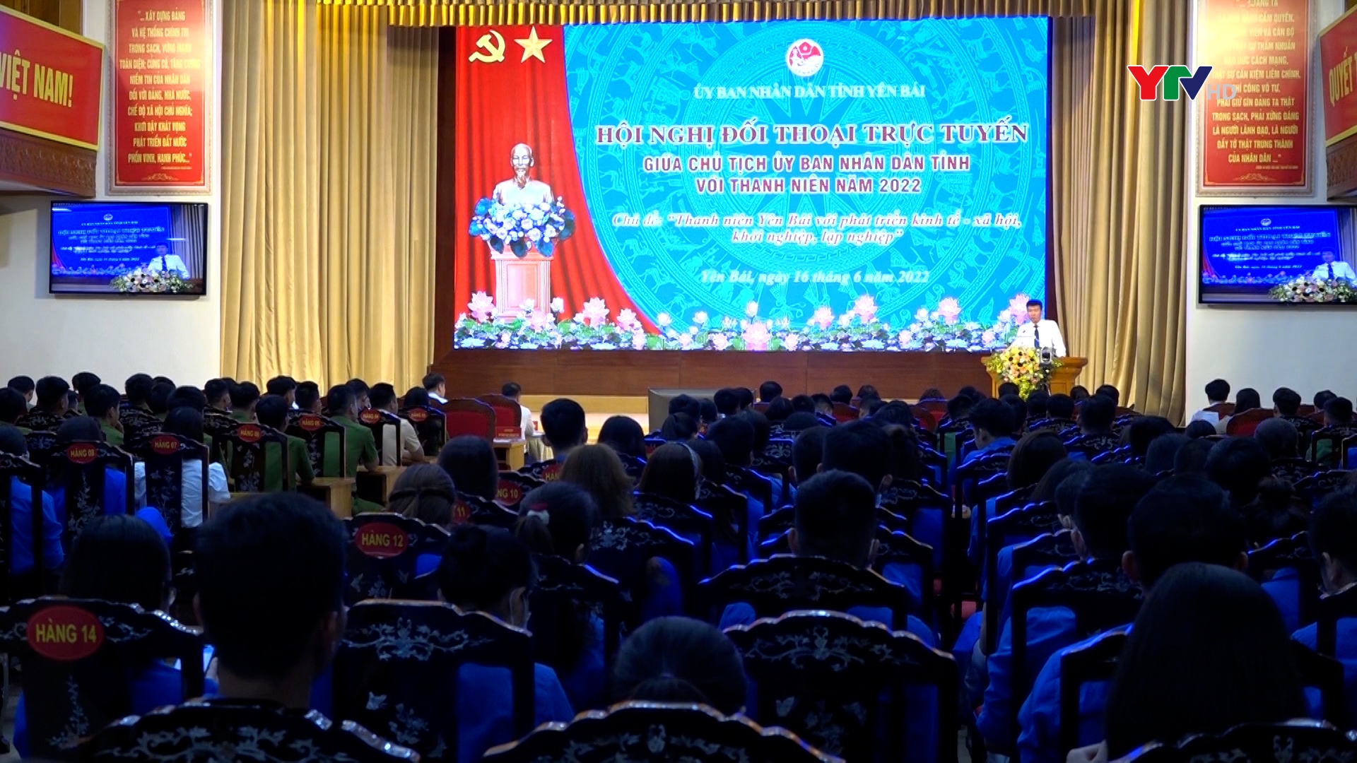 Hội nghị đối thoại trực tuyến giữa Chủ tịch UBND tỉnh với thanh niên năm 2022