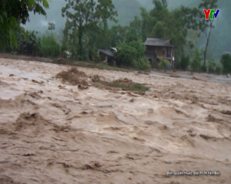 Yên Bái: 24 người chết và mất tích do mưa lũ