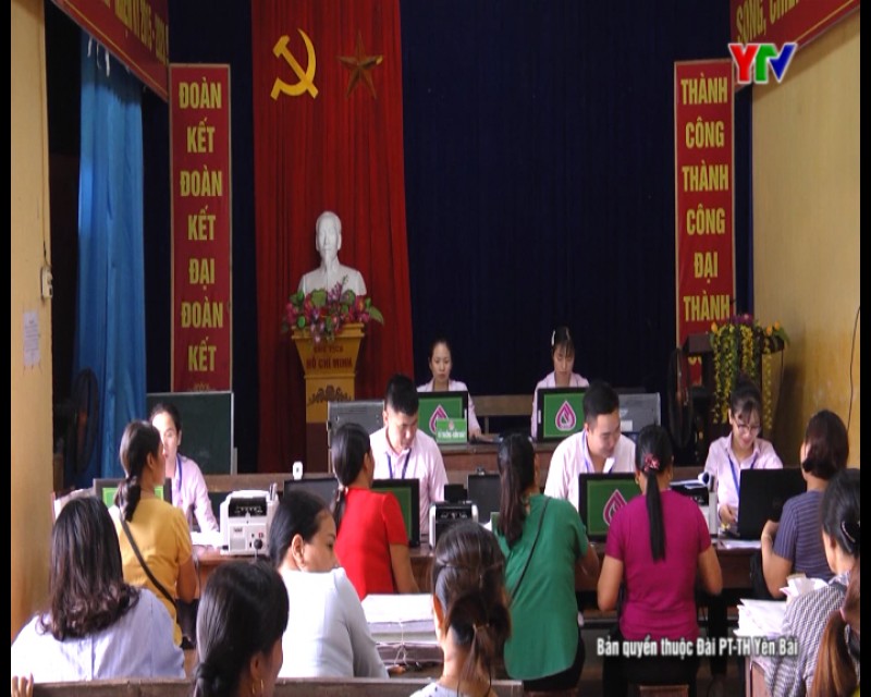 Yên Bình: 35 hộ được vay vốn theo Quyết định số 12 của Ngân hàng CSXH Việt Nam