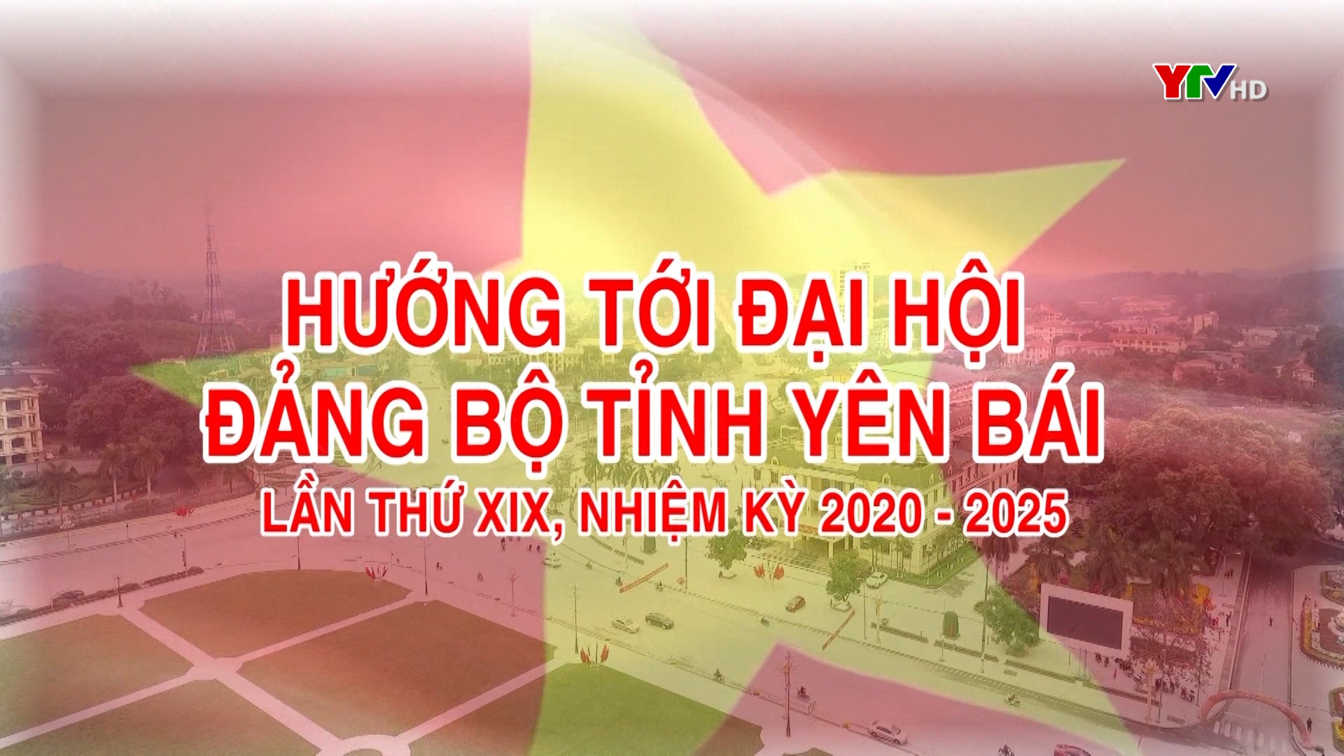 Người dân xã Y Can, huyện Trấn Yên đóng góp ý kiến vào Dự thảo Báo cáo chính trị trình Đại hội XIX, Đảng bộ tỉnh Yên Bái