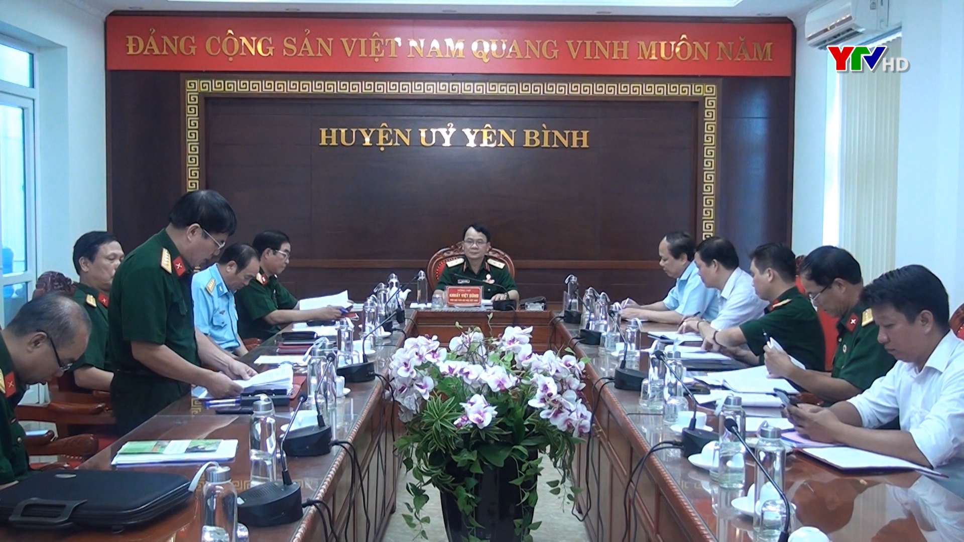 Đoàn công tác của Hội Cựu chiến binh Việt Nam làm việc tại huyện Yên Bình
