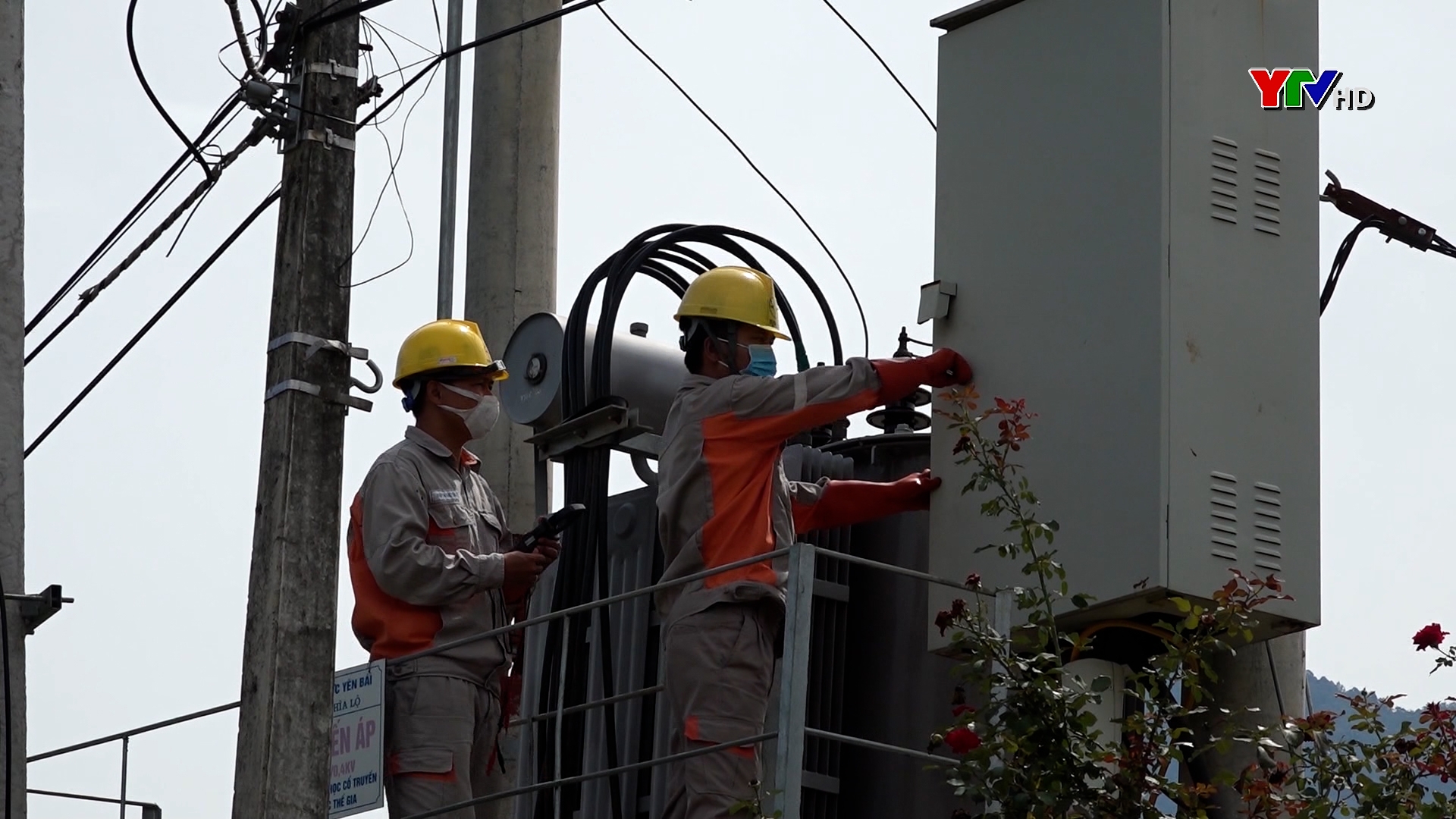 Điện lực Nghĩa Lộ - Khu vực Văn Chấn đảm bảo cung cấp điện ổn định và an toàn