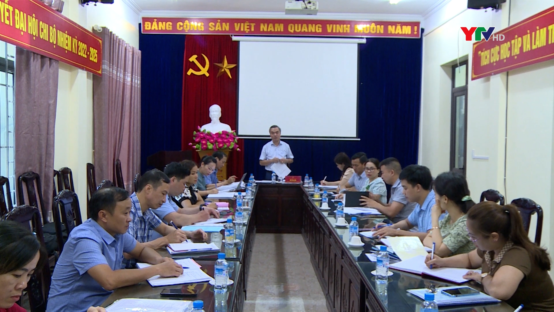 HĐND tỉnh Yên Bái giám sát việc thực hiện quy định các khoản thu dịch vụ đối với cơ sở giáo dục công lập trên địa bàn huyện Lục Yên