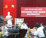 Đồng chí Đào Ngọc Dung - bí thư tỉnh ủy làm việc với Ban dân tộc và Sở GD-ĐT