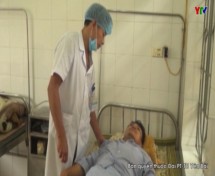 Công tác điều trị cho các nạn nhân tại Bệnh viện đa khoa khu vực Nghĩa Lộ