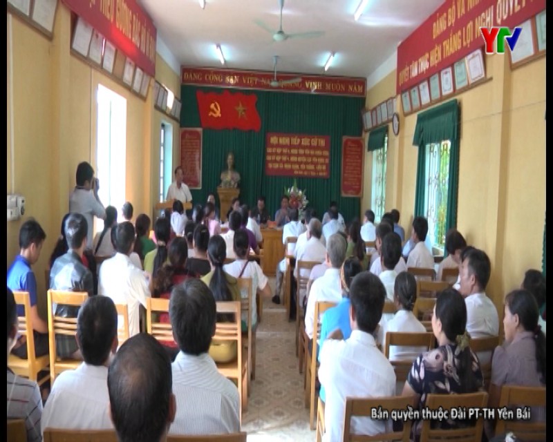 Đ/c Tạ Văn Long – PCT Thường trực UBND tỉnh tiếp xúc cử tri huyện Lục Yên
