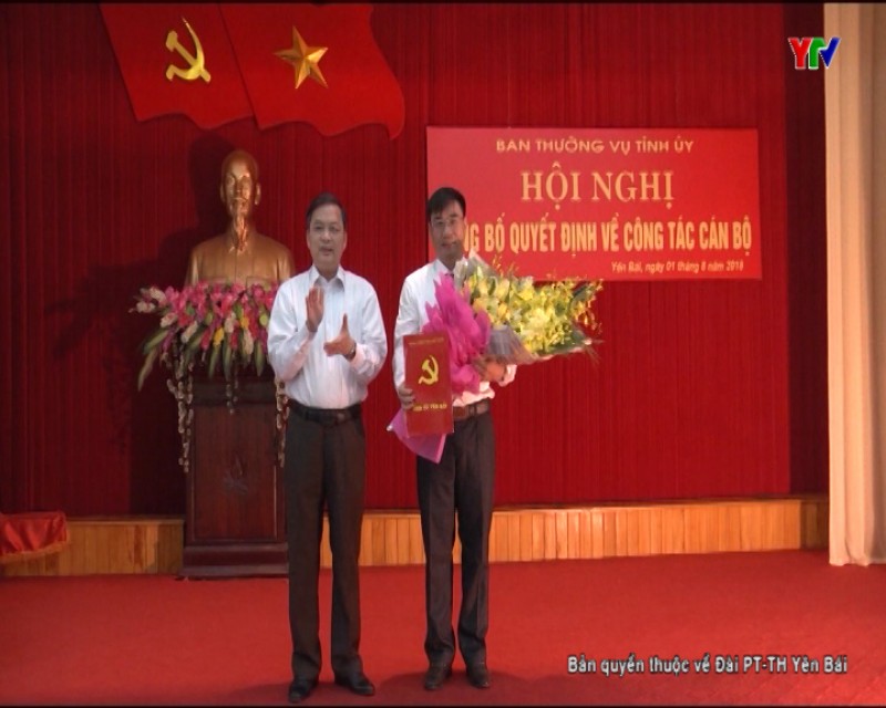 Đ/c Nguyễn Chương Phát – Bí thư Huyện ủy Lục Yên nhận công tác tại Liên đoàn Lao động tỉnh