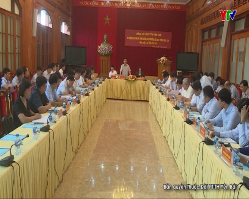 Bộ trưởng Bộ Giao thông - Vận tải Nguyễn Văn Thể làm việc tại Yên Bái