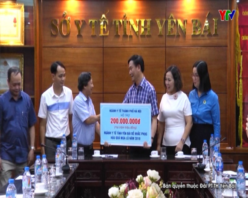 Ngành Y tế thành phố Hà Nội hỗ trợ 200 triệu đồng giúp ngành Y tế Yên Bái khắc phục hậu quả thiên tai
