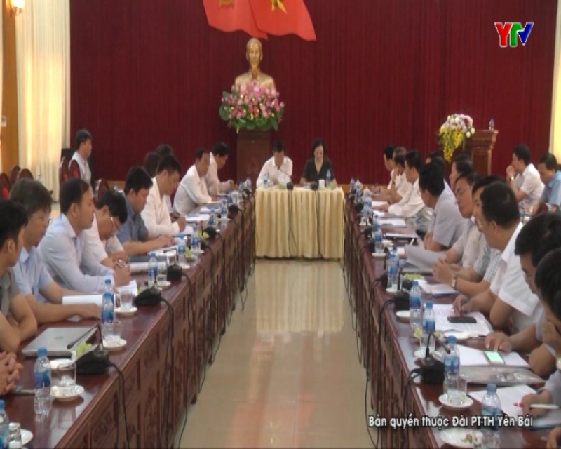 Nguyên Chủ tịch nước Trương Tấn Sang làm việc với các đồng chí lãnh đạo tỉnh Yên Bái
