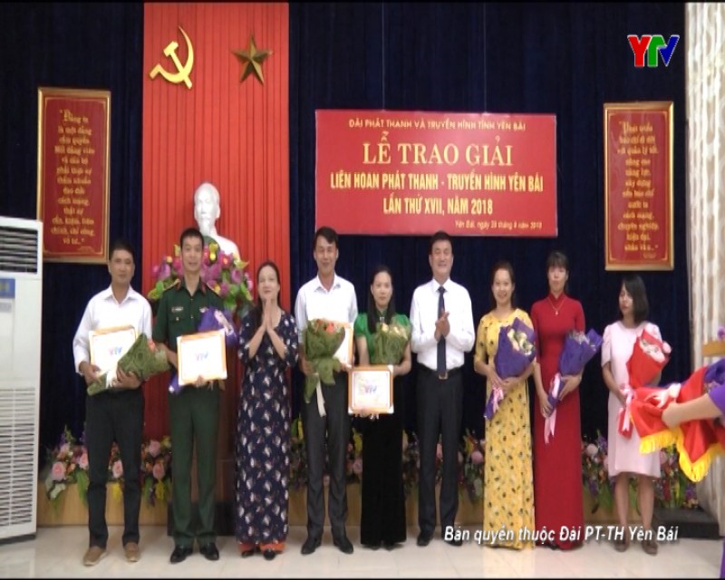 Trao giải Liên hoan PT - TH Yên Bái lần thứ XVII năm 2018