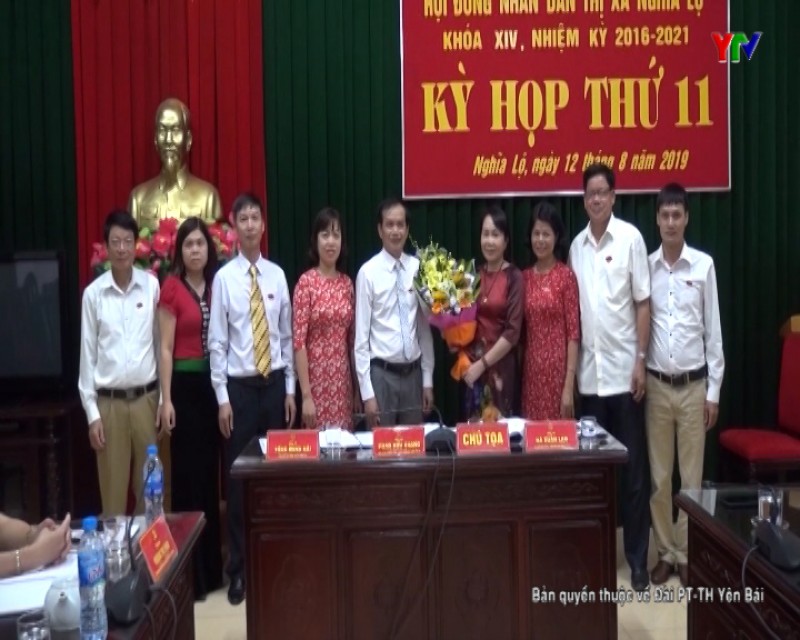 Đồng chí Phan Hữu Quang được bầu giữ chức Chủ tịch HĐND thị xã Nghĩa Lộ nhiệm kỳ 2016-2021