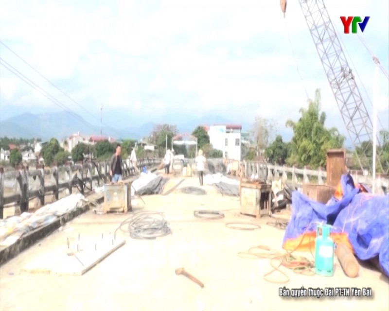 Hoàn thành sửa chữa cầu Ngòi Thia, thị xã Nghĩa Lộ