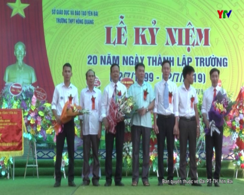 Trường THPT Hồng Quang, huyện Lục Yên kỷ niệm 20 năm Ngày thành lập