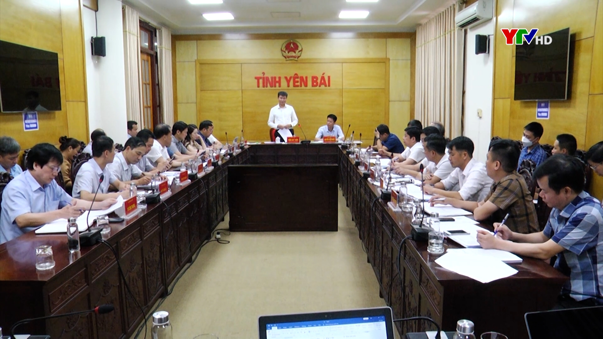 Đồng chí Chủ tịch UBND tỉnh làm việc với các sở, ngành, địa phương về chương trình phát triển đô thị tỉnh Yên Bái đến năm 2030