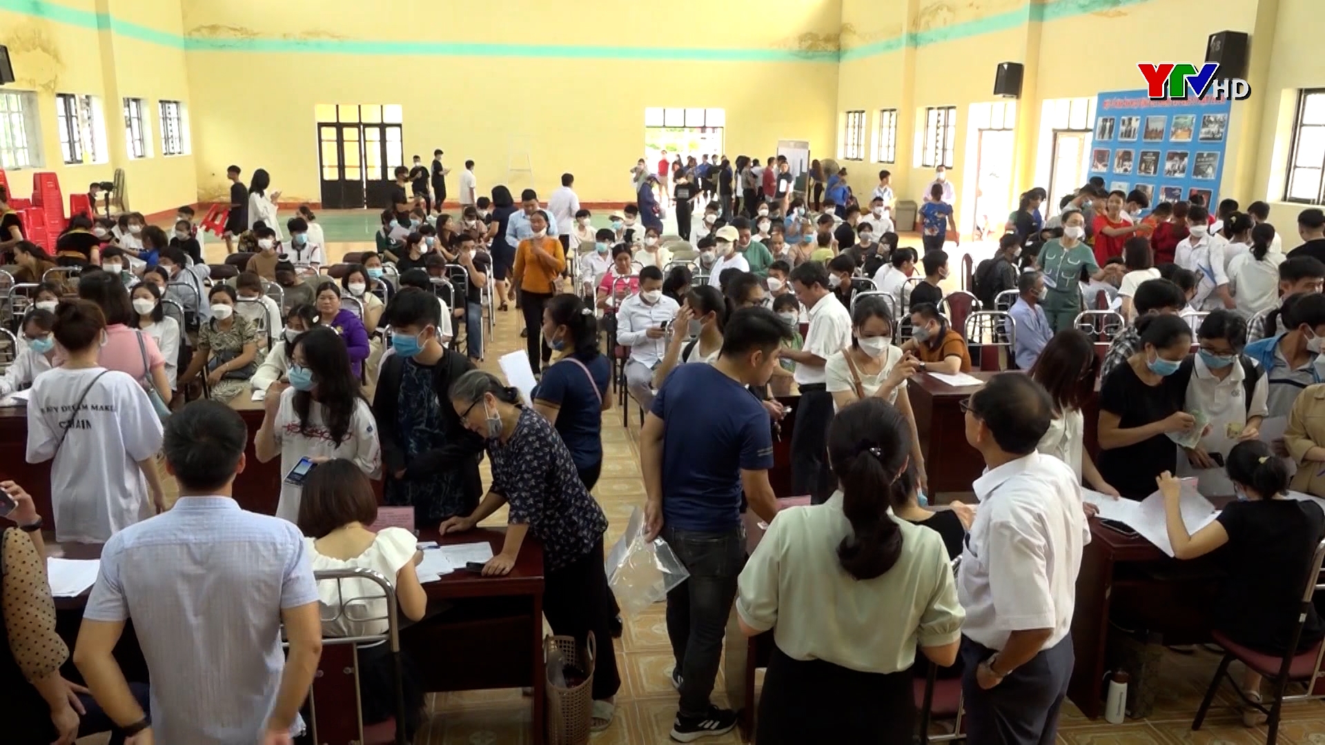 Trên 400 học sinh, sinh viên trường Cao đẳng Yên Bái nhập học