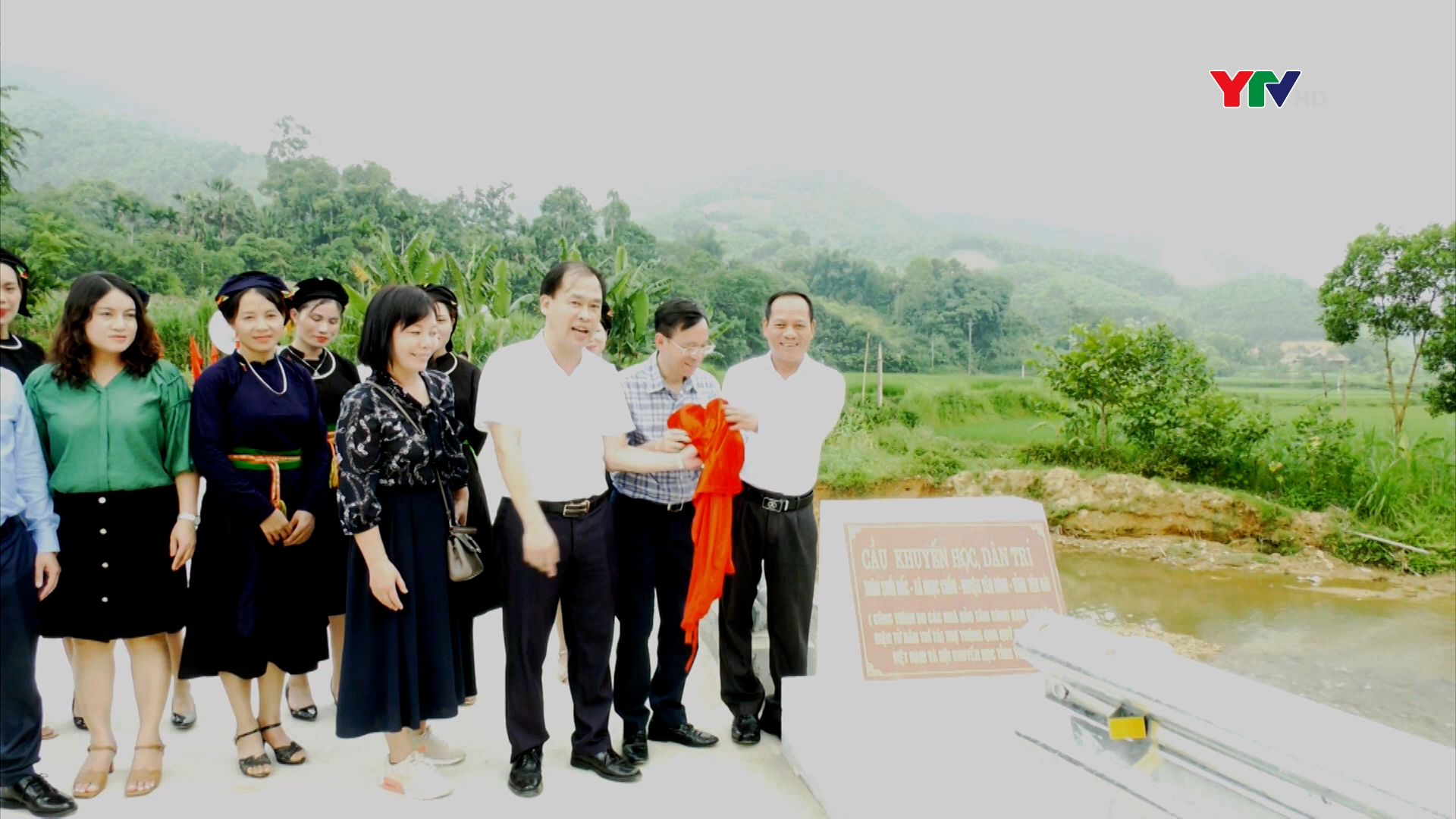 Khánh thành cầu “Khuyến học - Dân trí” tại xã Ngọc Chấn, huyện Yên Bình