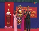 Đại tá Phạm Hồng Chương - Chỉ huy trưởng Bộ chỉ huy quân sự tỉnh dự khai giảng năm học mới tại xã Khao Mang