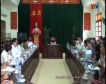 Đồng chí Ngô Thị Chinh - Phó chủ tịch UBND tỉnh làm việc với UBND Thị xã Nghĩa Lộ