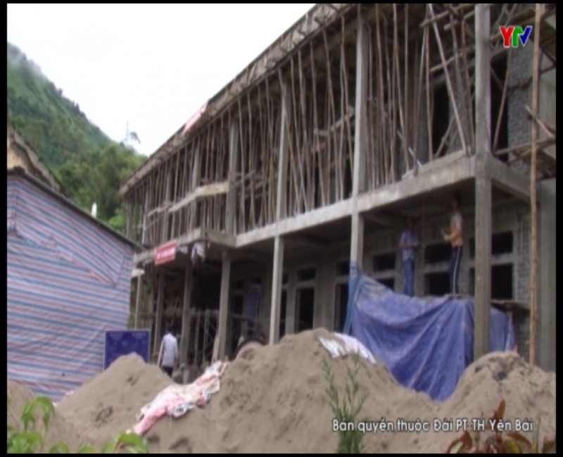 Huyện Văn Chấn đẩy nhanh tiến độ thi công các công trình xây dựng cơ bản