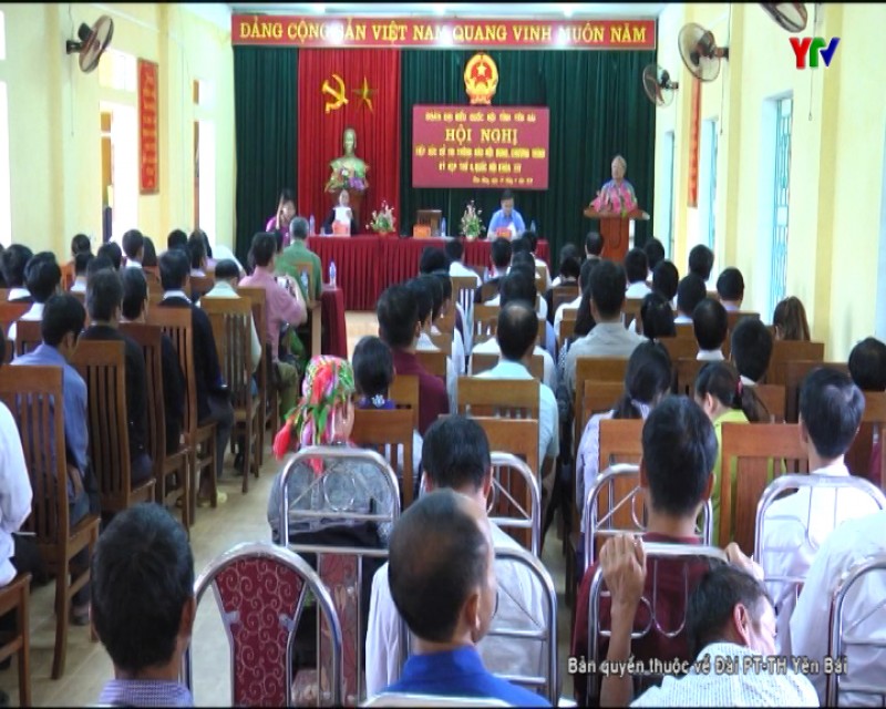Đồng chí Trần Quốc Vượng - Ủy viên Bộ Chính trị - Thường trực Ban Bí thư tiếp xúc cử tri huyện Mù Cang Chải