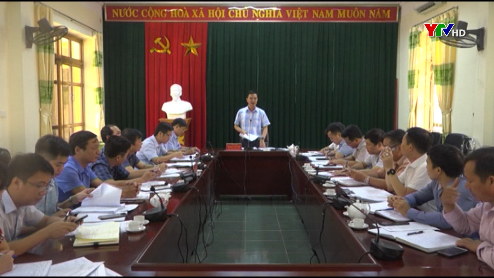 Đồng chí Dương Văn Tiến – PCT UBND tỉnh làm việc tại huyện Trạm Tấu