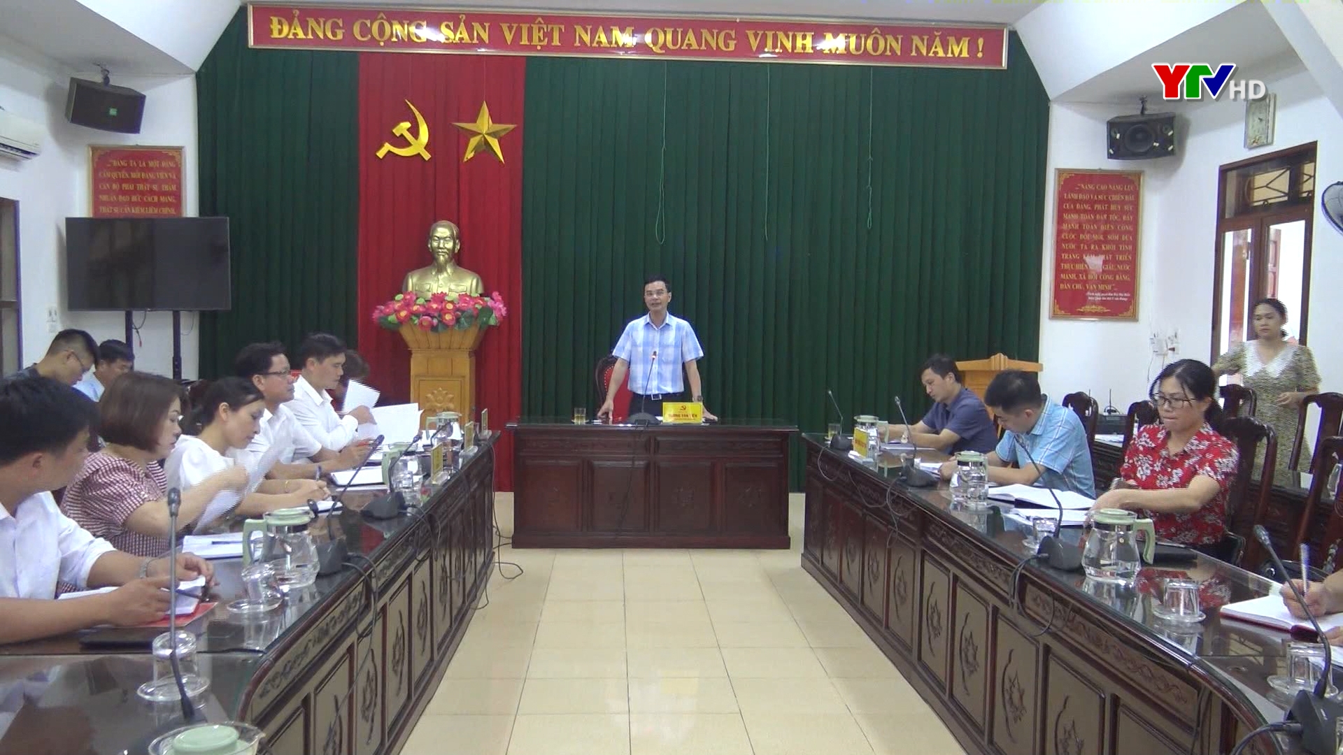 Đồng chí Dương Văn Tiến – PCT UBND tỉnh làm việc tại thị xã Nghĩa Lộ
