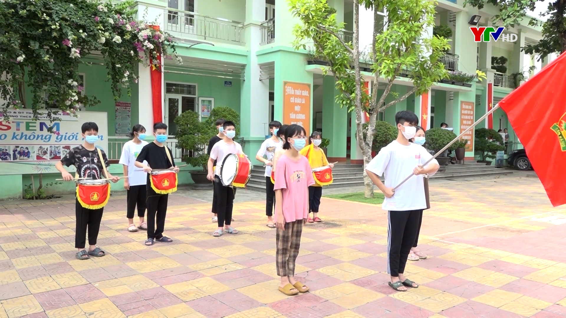 Trên 226 nghìn học sinh tỉnh Yên Bái tựu trường