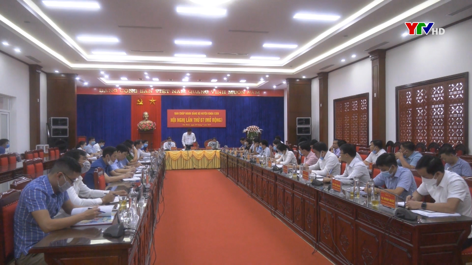 Đảng bộ huyện Yên Bình kết nạp mới 158 đảng viên