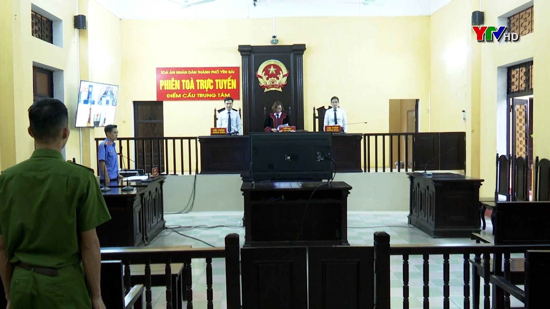 Tòa án nhân dân thành phố Yên Bái tổ chức các phiên tòa xét xử trực tuyến