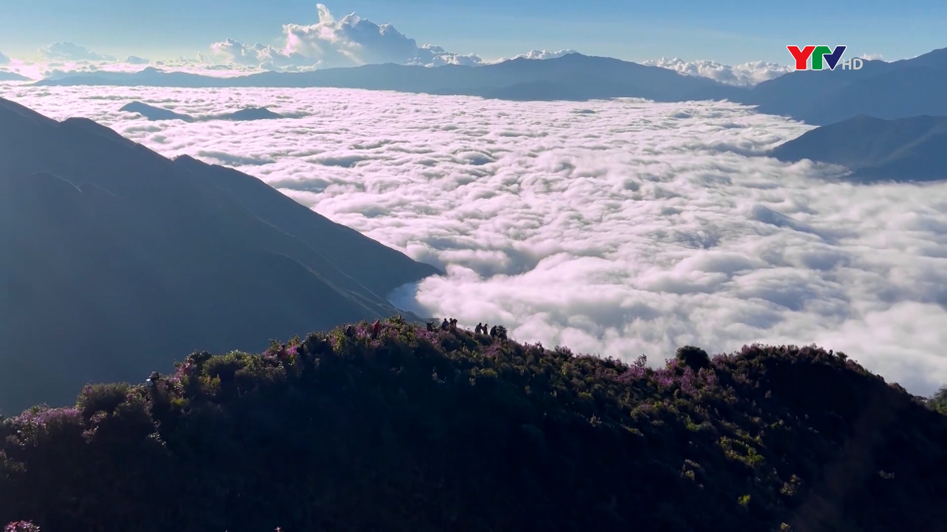 Trạm Tấu khởi động mùa leo núi chinh phục đỉnh cao Tà Xùa, Tà Chì Nhù năm 2022