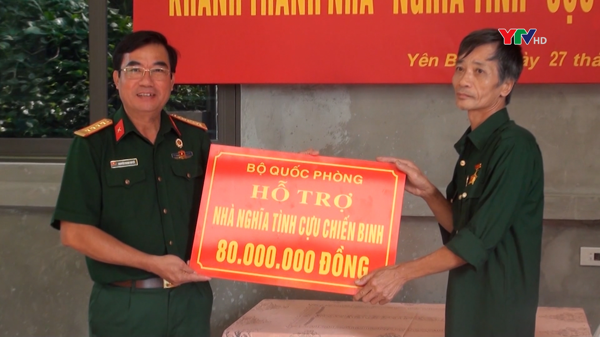 Hội Cựu chiến binh tỉnh bàn giao nhà “Nghĩa tình đồng đội” tại huyện Yên Bình
