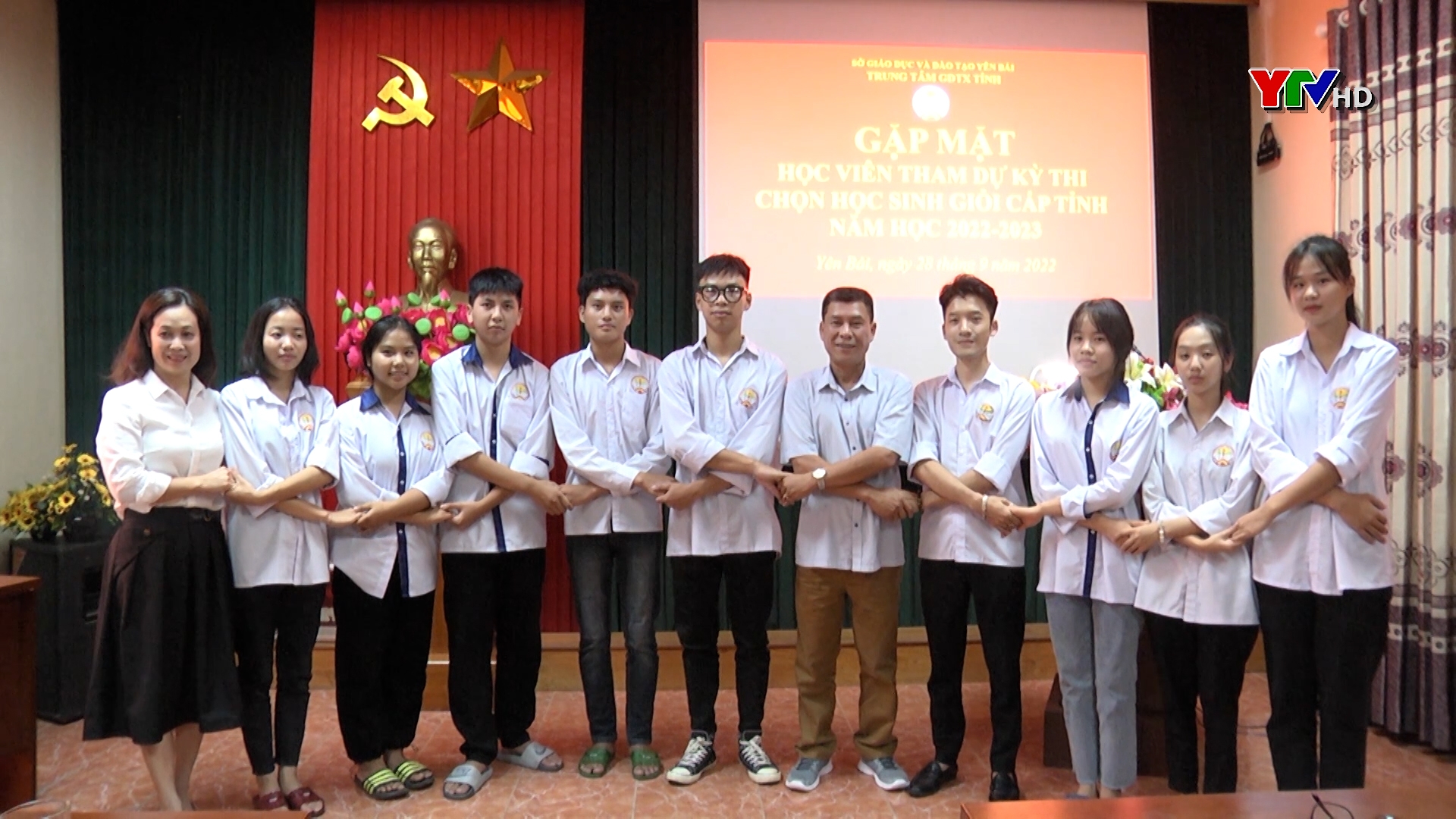 Trung tâm GDTX tỉnh Yên Bái tổ chức Gặp mặt đội tuyển tham dự kỳ thi chọn học sinh giỏi THPT cấp tỉnh