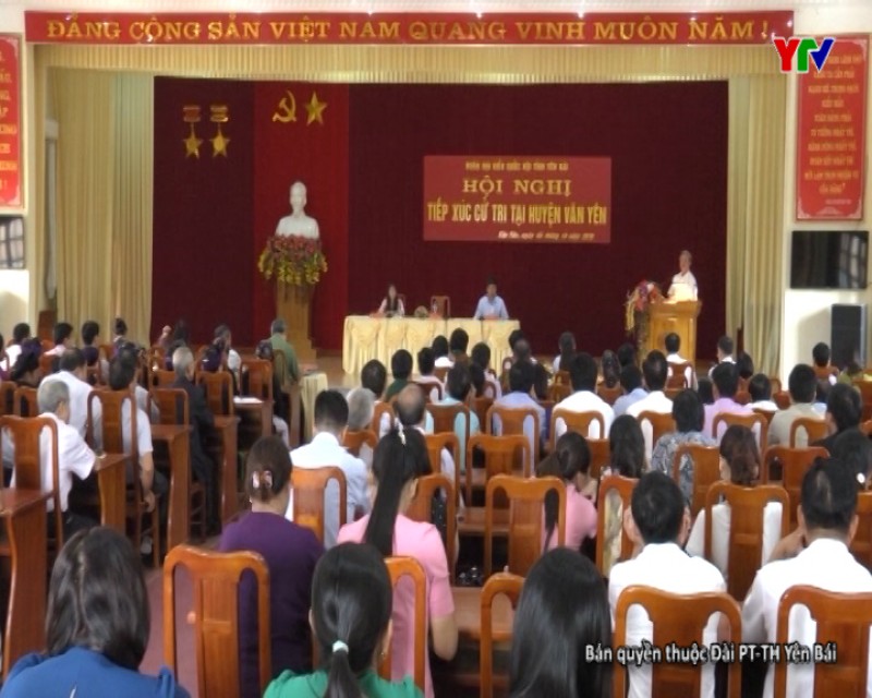 Đoàn đại biểu Quốc hội khóa XIV tỉnh Yên Bái tiếp xúc cử tri huyện Văn Yên