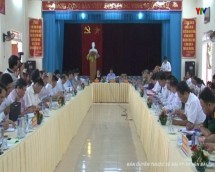 Đoàn công tác của Ban Tổ chức TW làm việc tại xã Báo Đáp và huyện Trấn Yên.