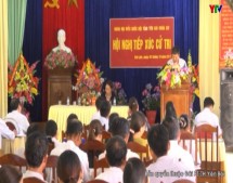 Đoàn đại biểu Quốc hội tỉnh tiếp xúc cử tri huyện Văn Chấn